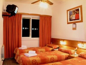 Triple Room | In-room safe, bed sheets - Gran Hotel Atlantic (Buenos Aires)