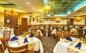Restaurant - Emerald Spa Hotel (Bansko)