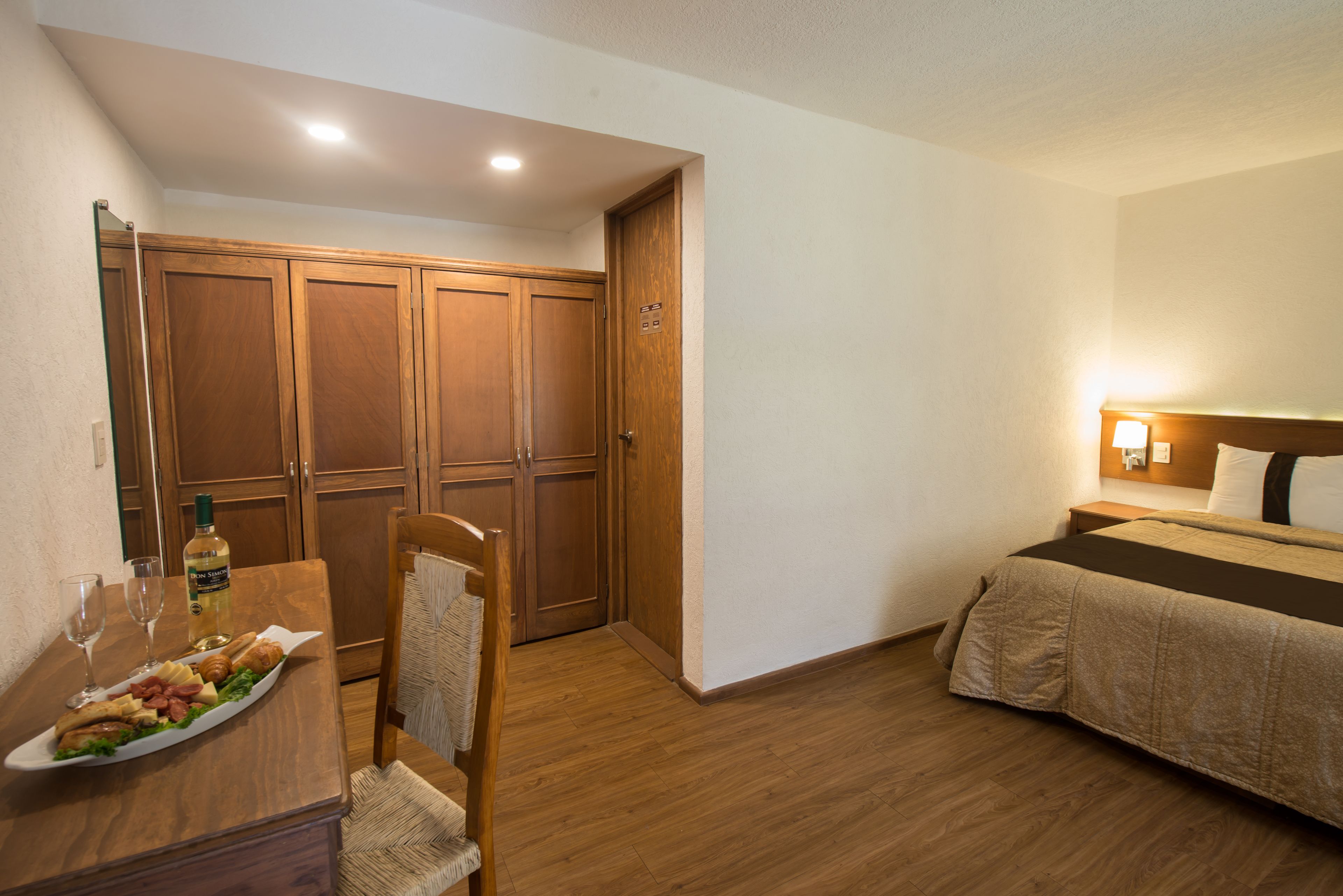 standard room | premium bedding, in-room safe, iron/ironing board, free wifi