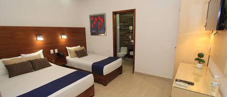 Standard Room | Egyptian cotton sheets, premium bedding, desk, blackout drapes