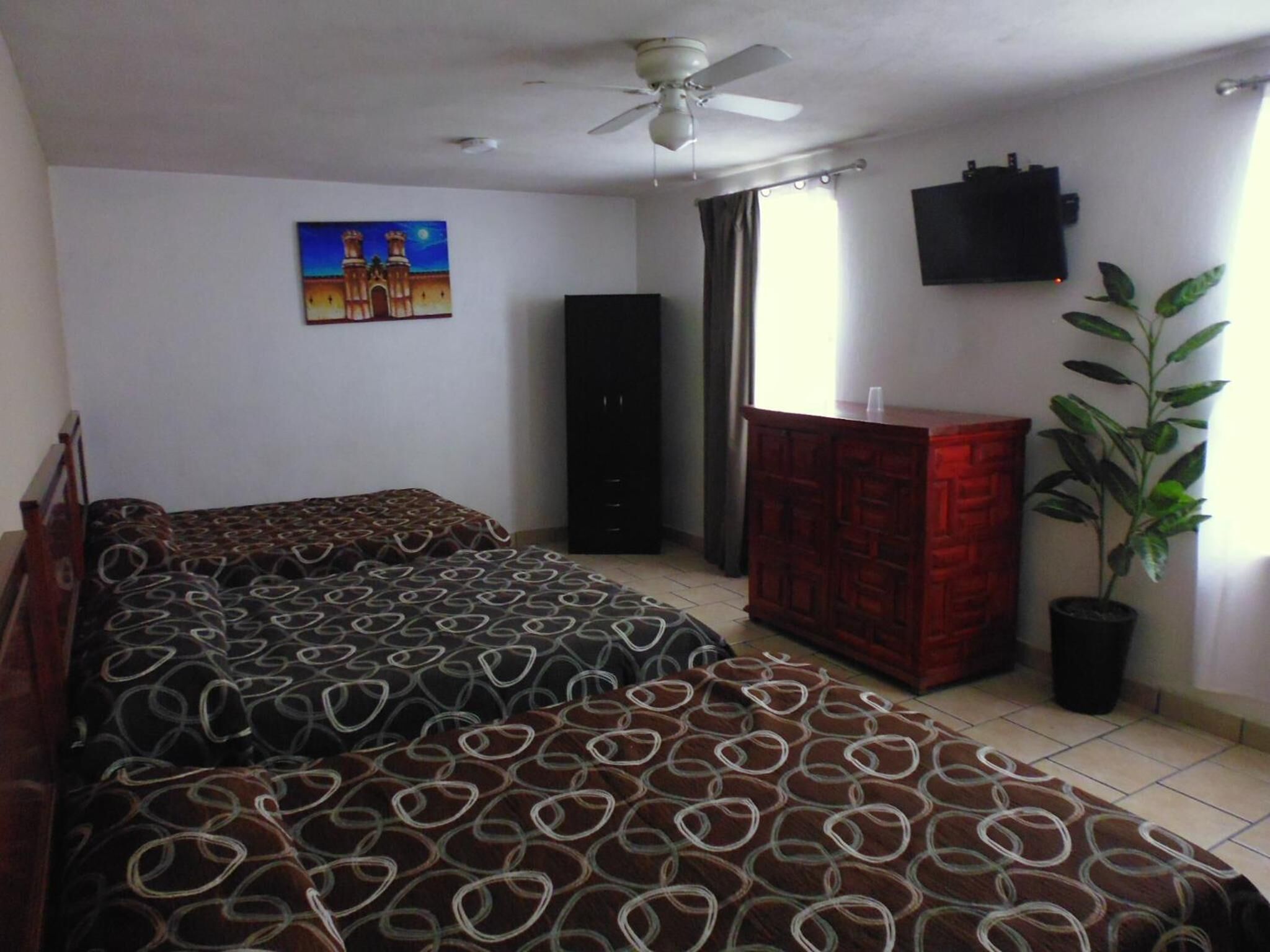 desk, soundproofing, iron/ironing board, free wifi