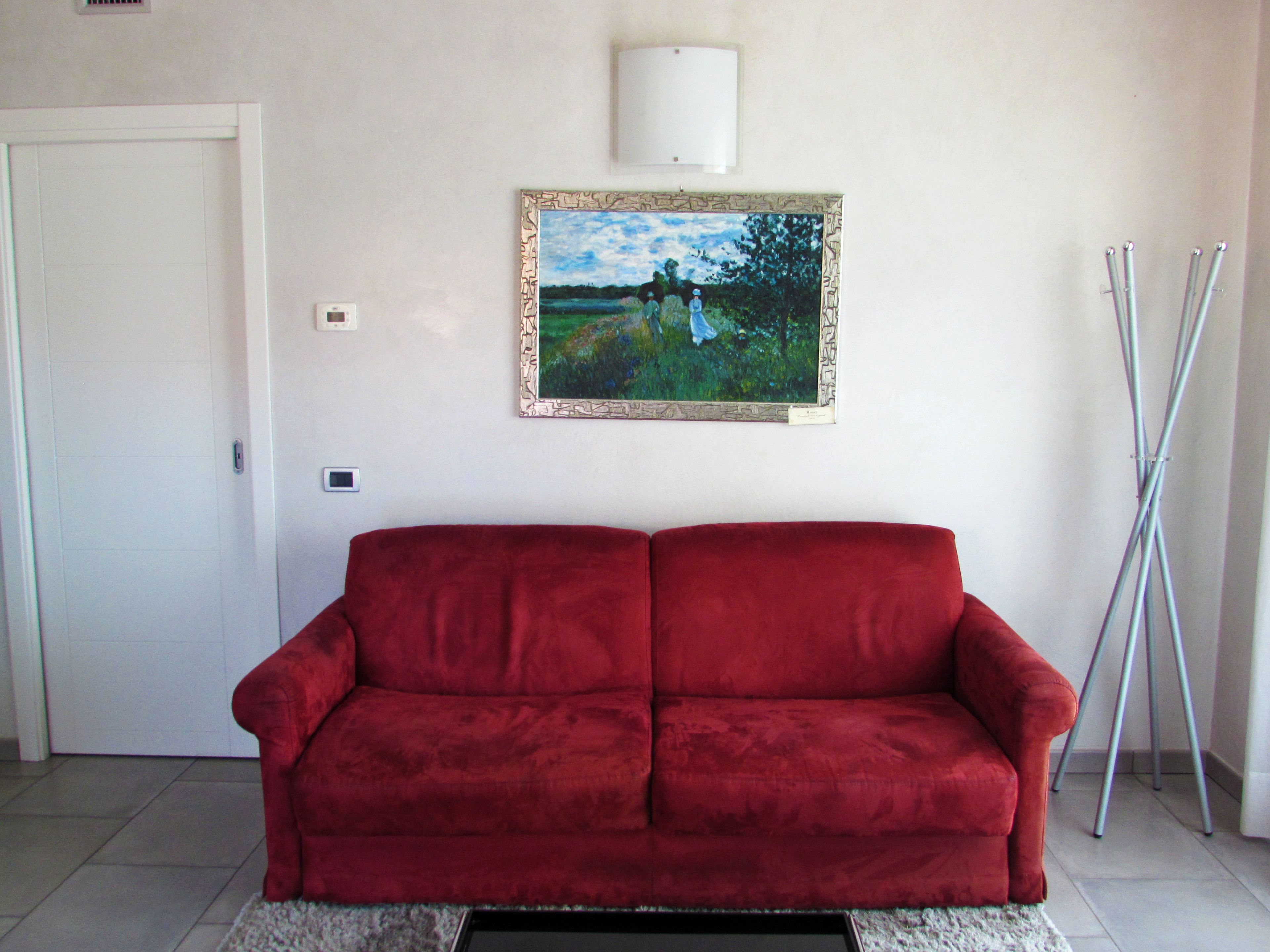 design apartment, accessible | living room | tv