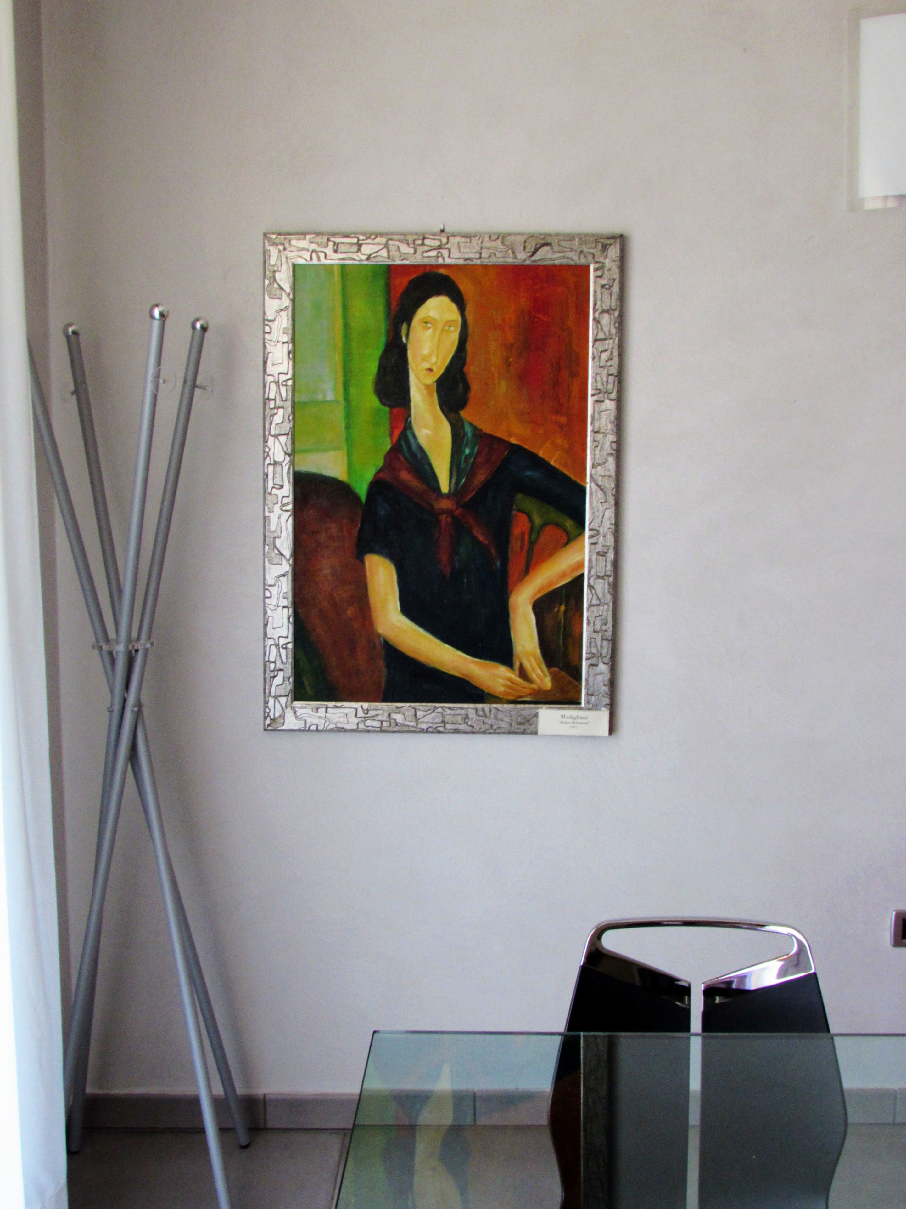 design apartment, accessible | living room | tv