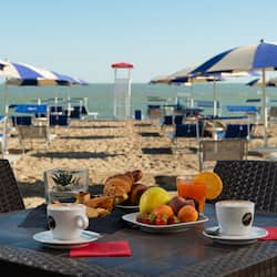 Beach bar