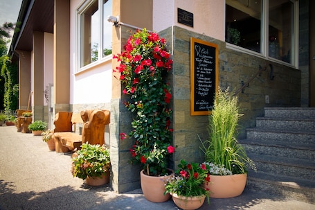 Property entrance. Hotel Odenwaldblick