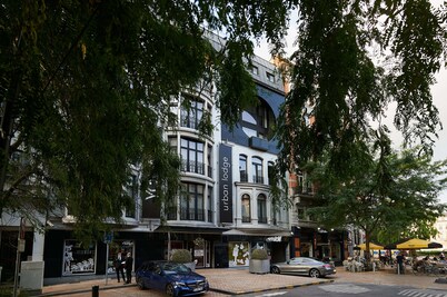 尤马城市郊外小屋