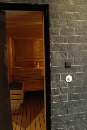 Sauna, bany turc i massatges 
