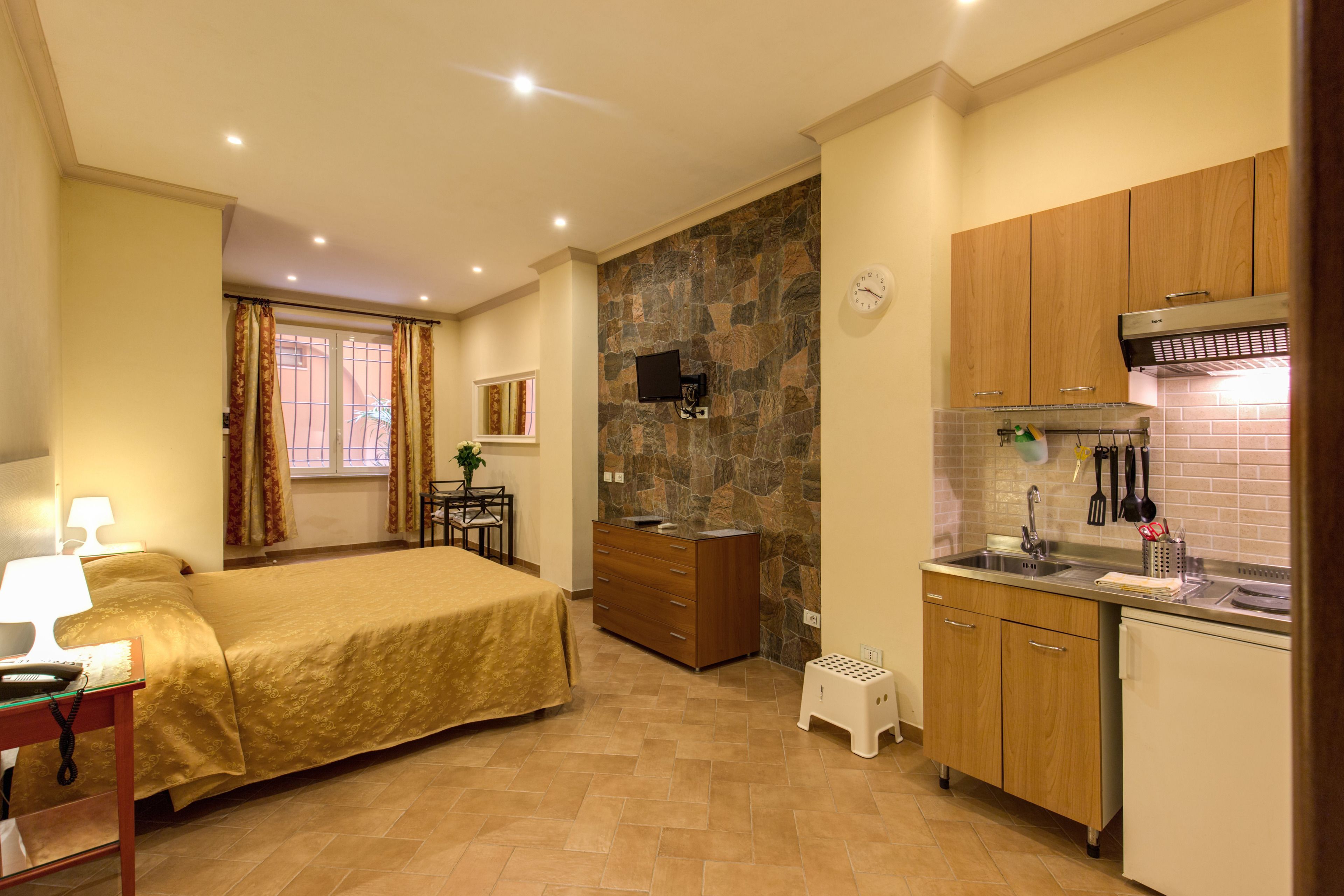 studio, annex building | private kitchenette | mini-fridge