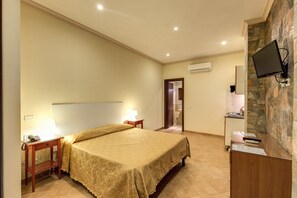 Studio, Annex Building | View from room - Hotel Artorius (Rome)