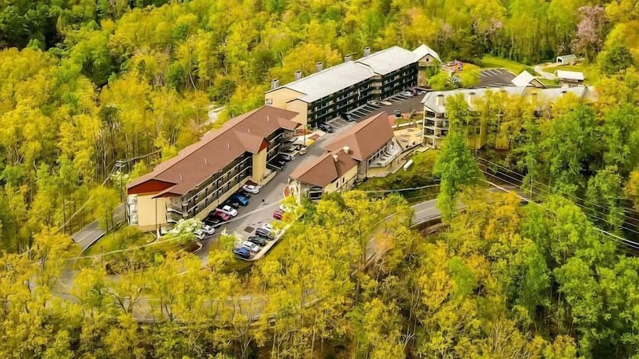 Laurel Point Resort
