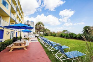 Área de parrillas y picnic