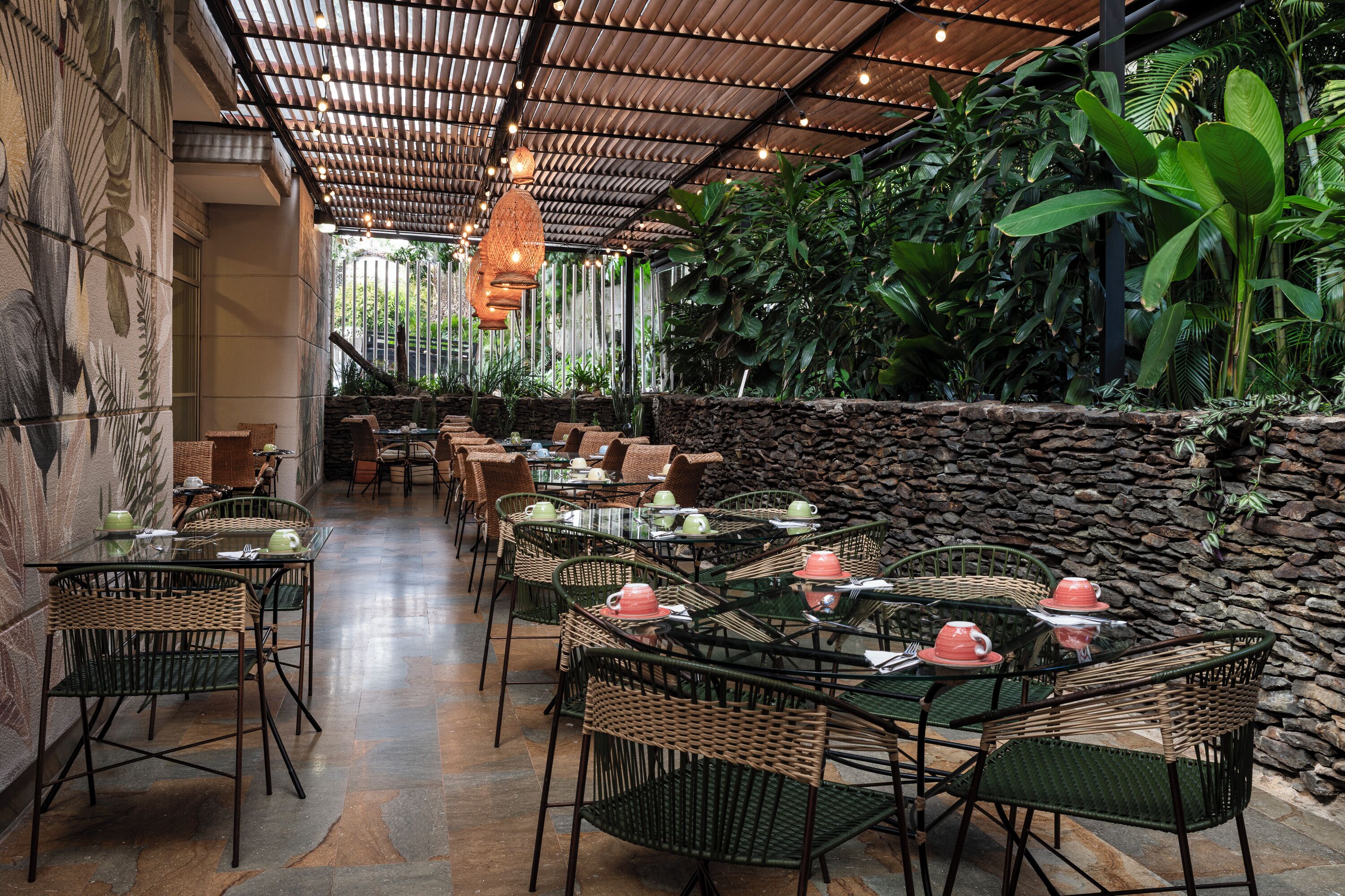 breakfast served, local and international cuisine, al fresco dining