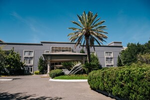 Fachada de la propiedad