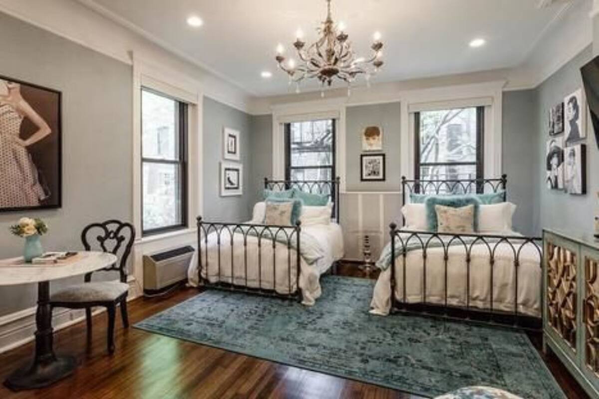 Room, Non Smoking, Private Bathroom (Audrey Hepburn)