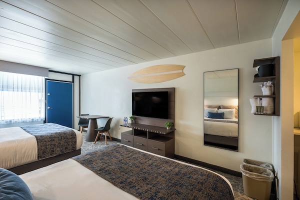 Desk, blackout curtains, iron/ironing board, free WiFi