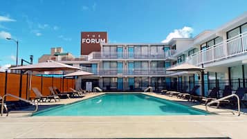 Piscina stagionale all'aperto