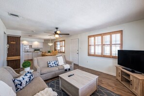 Deluxe Family Apartment