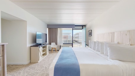 Deluxe Apartment, 2 Bedrooms, 2 Bathrooms. The Forum
