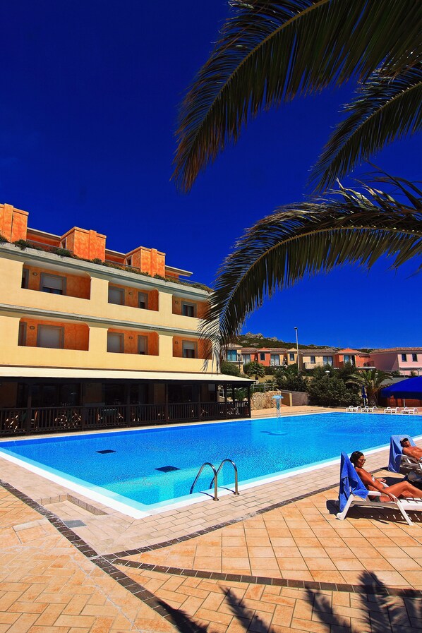 Indoor pool, seasonal outdoor pool