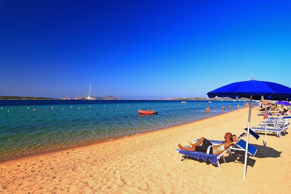 Private beach nearby - Gh Borgo Saraceno Hotel & Residence (Tempio Pausania)