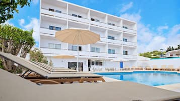 Piscina a l'aire lliure