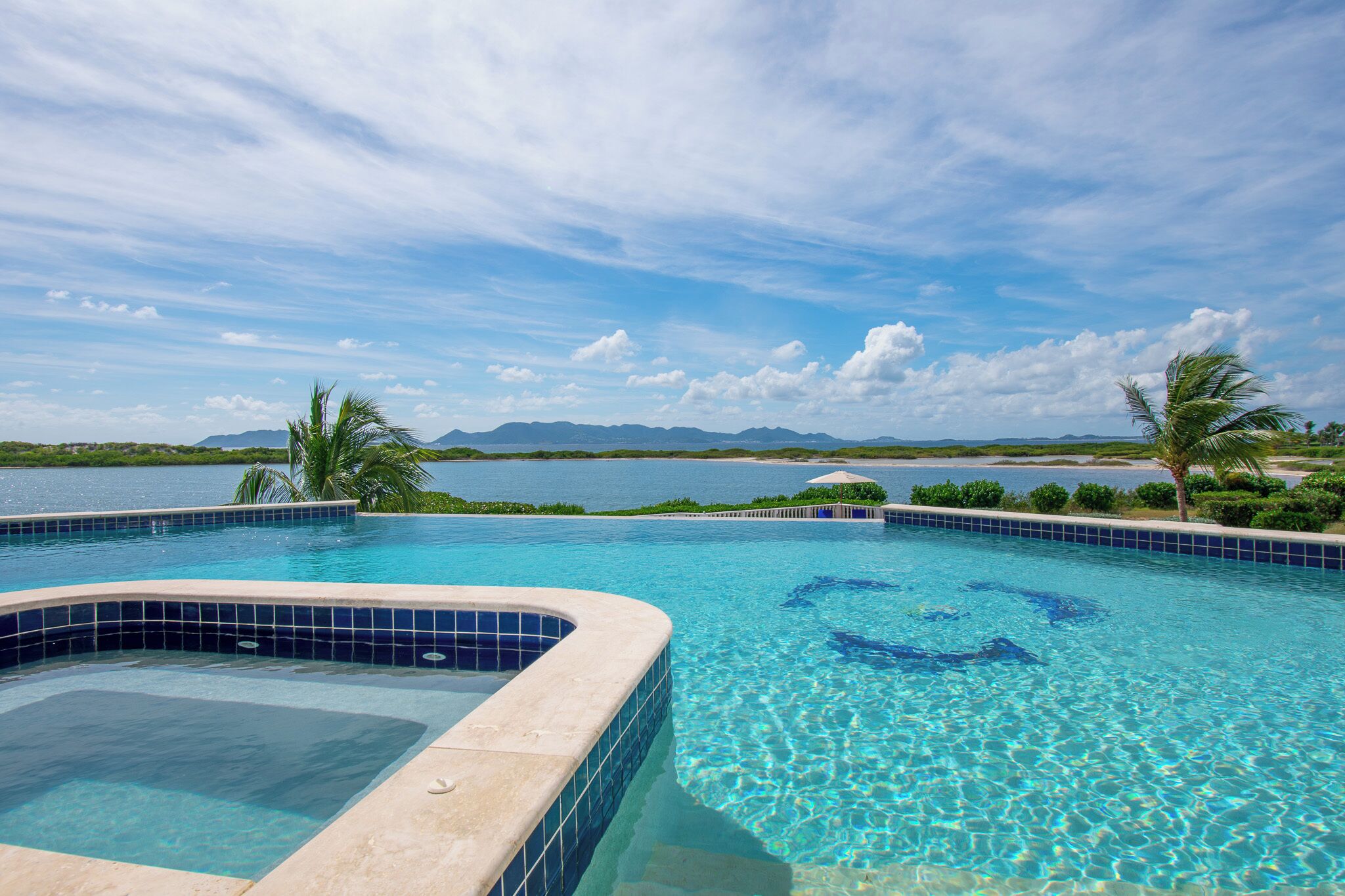 Vila superluxo, 5 quartos, piscina particular (Mystique) | Piscina particular