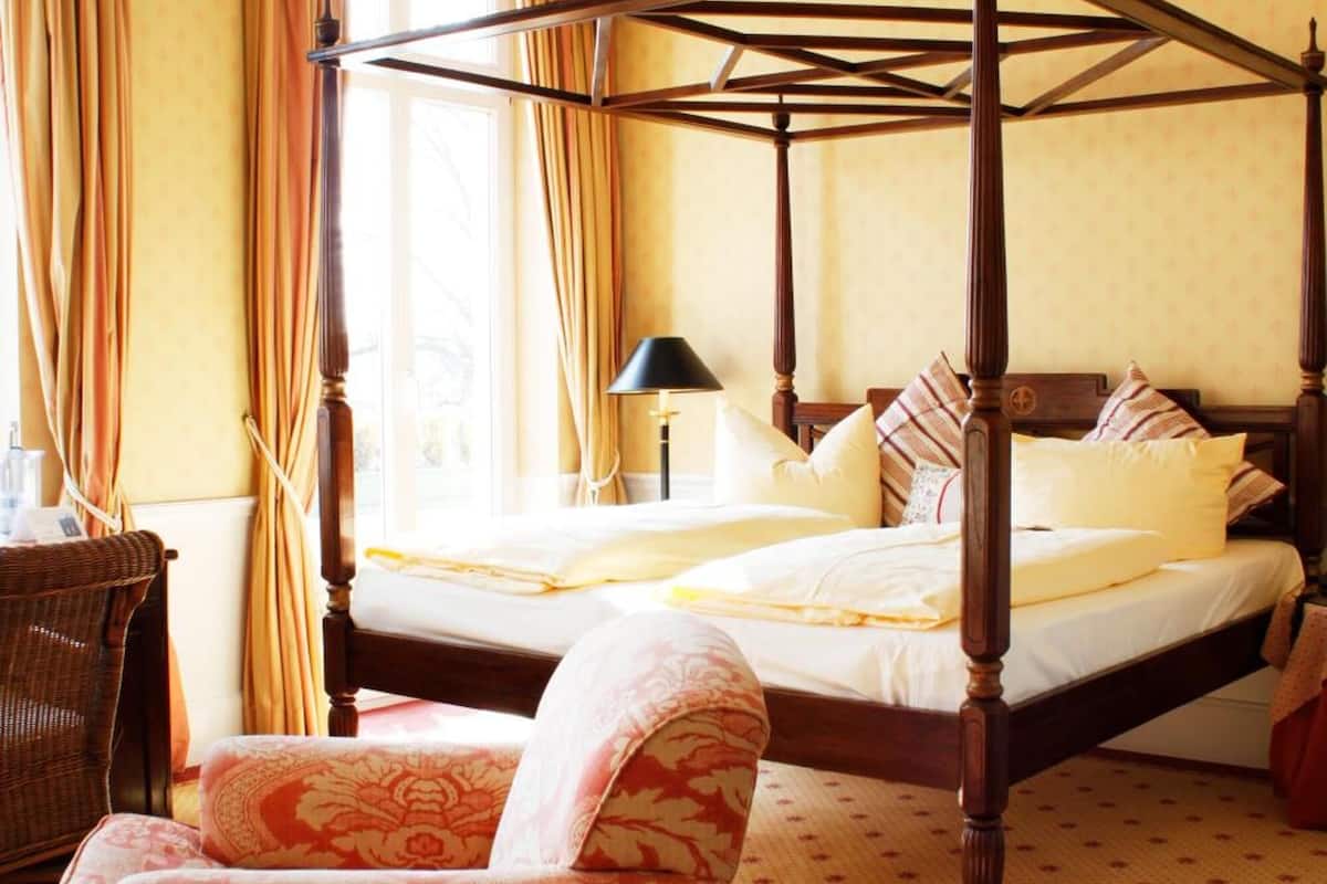 in-room safe, desk, iron/ironing board, free cots/infant beds