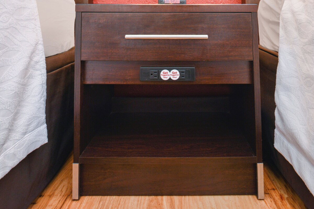 Desk, iron/ironing board, free cots/infant beds, free WiFi