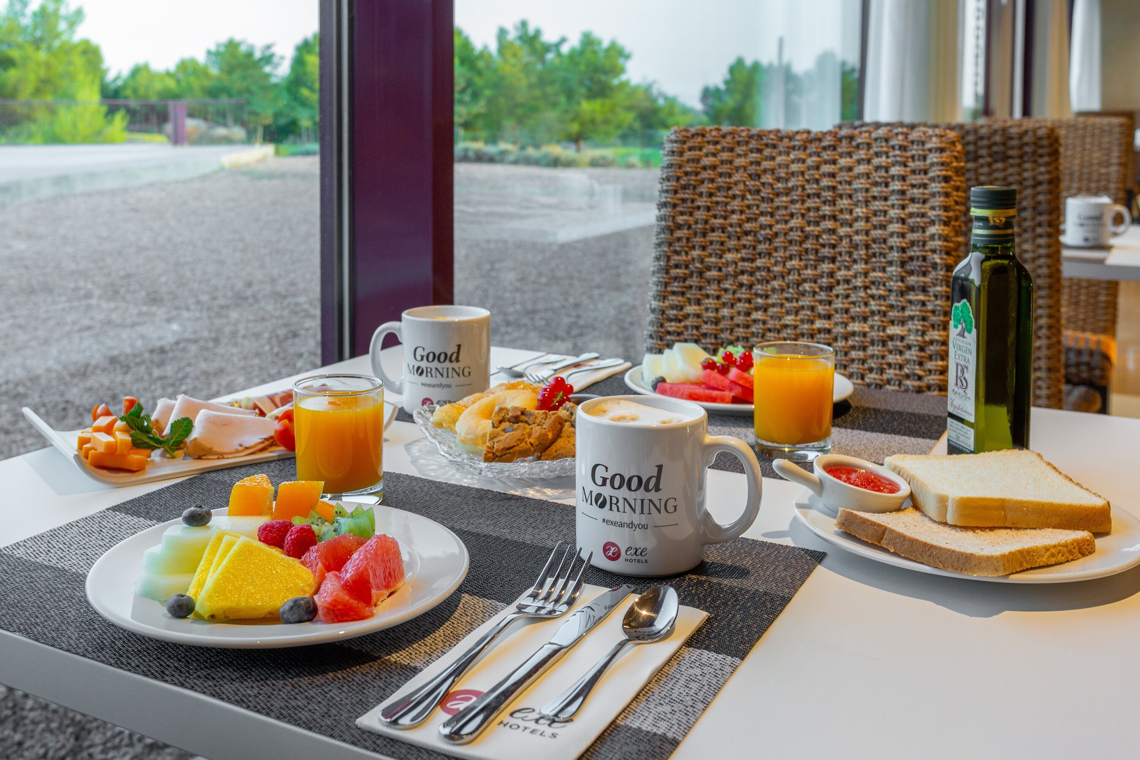Daily buffet breakfast (EUR 13 per person)