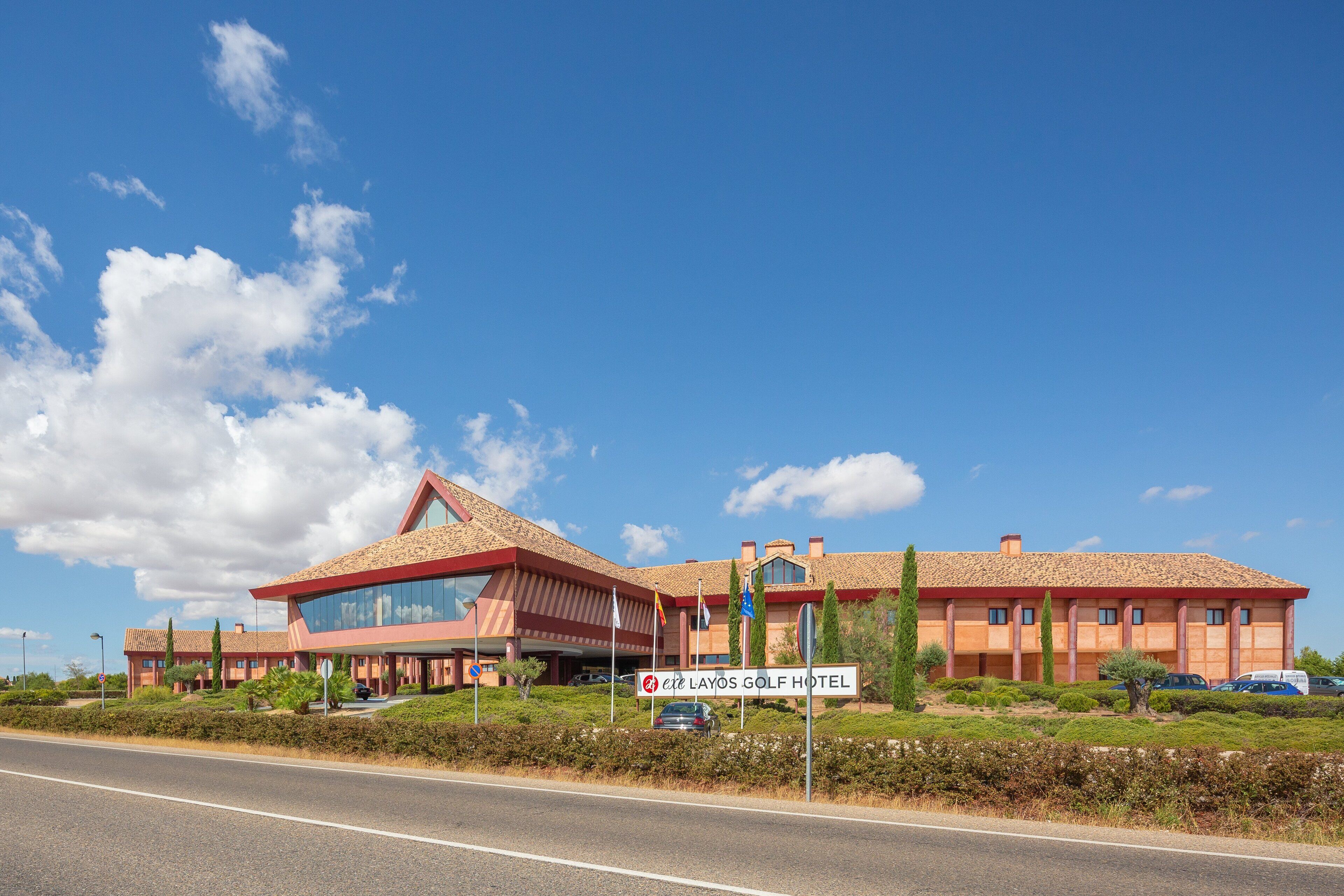 Photo - Exe Layos Golf