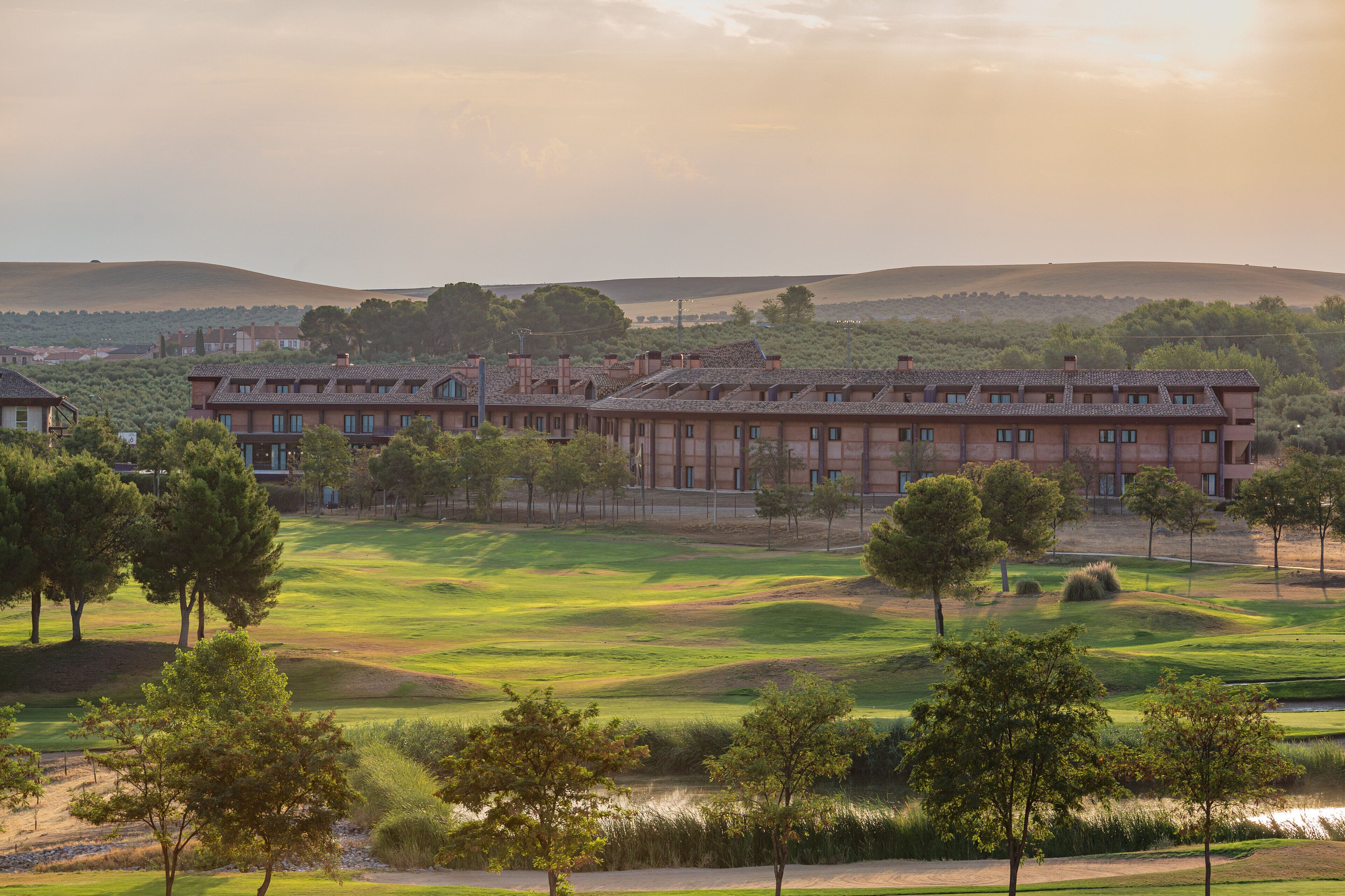 Photo - Exe Layos Golf