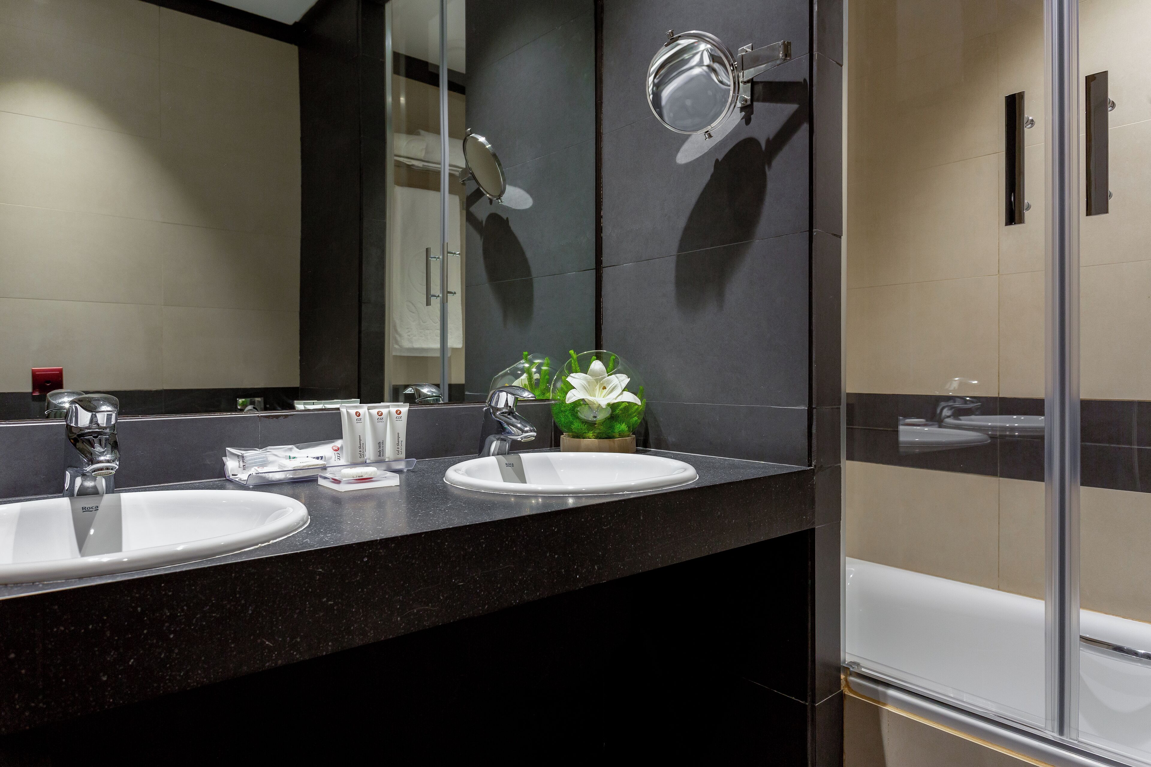 Photo - Exe Layos Golf