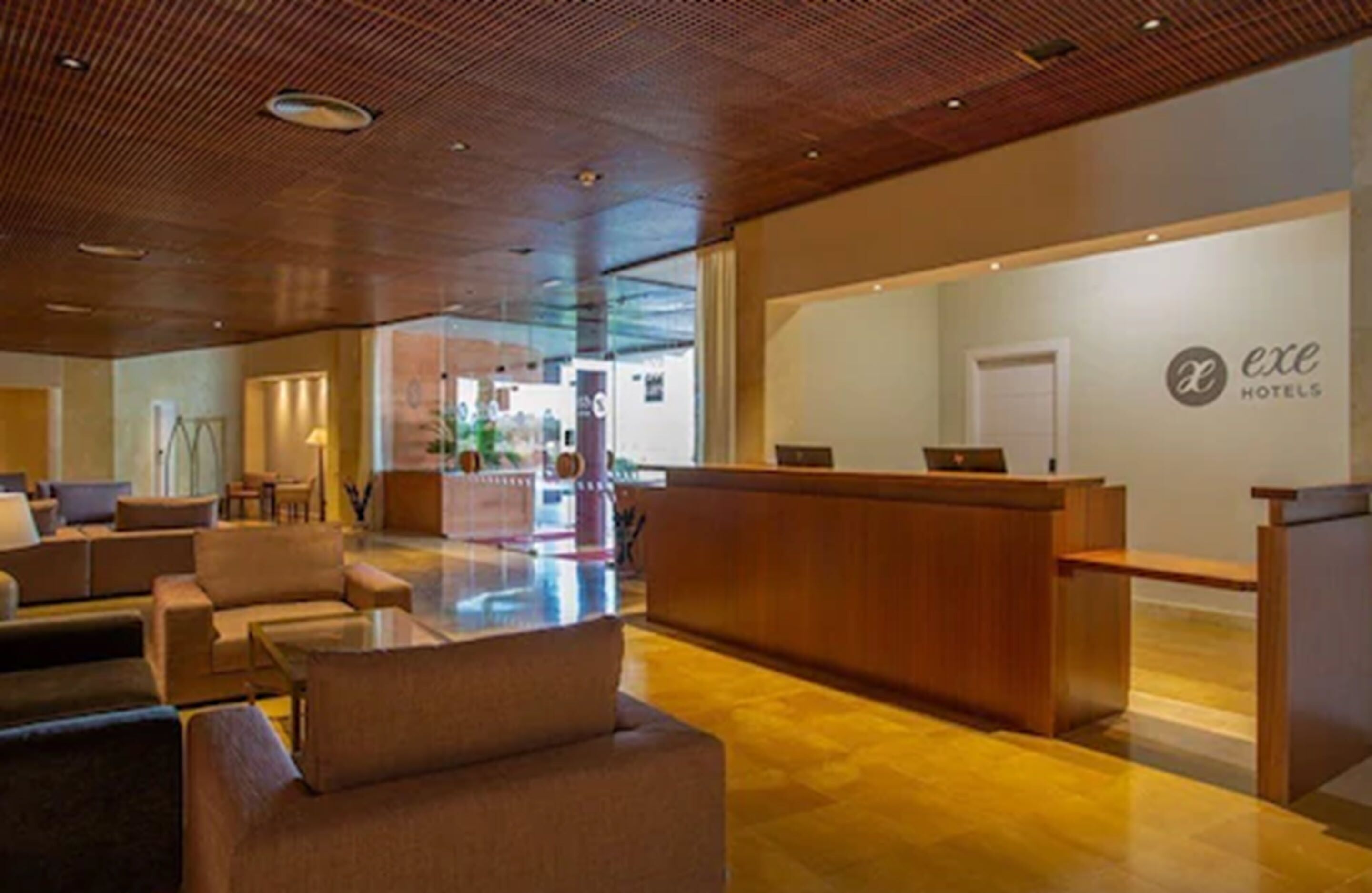 Photo - Exe Layos Golf