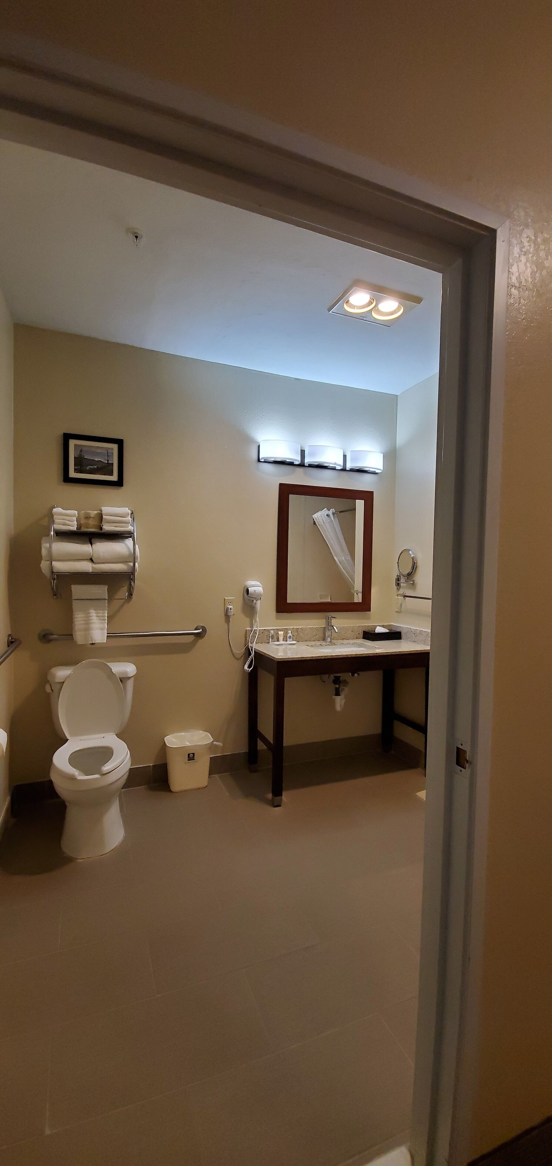 in-room safe, desk, soundproofing, iron/ironing board