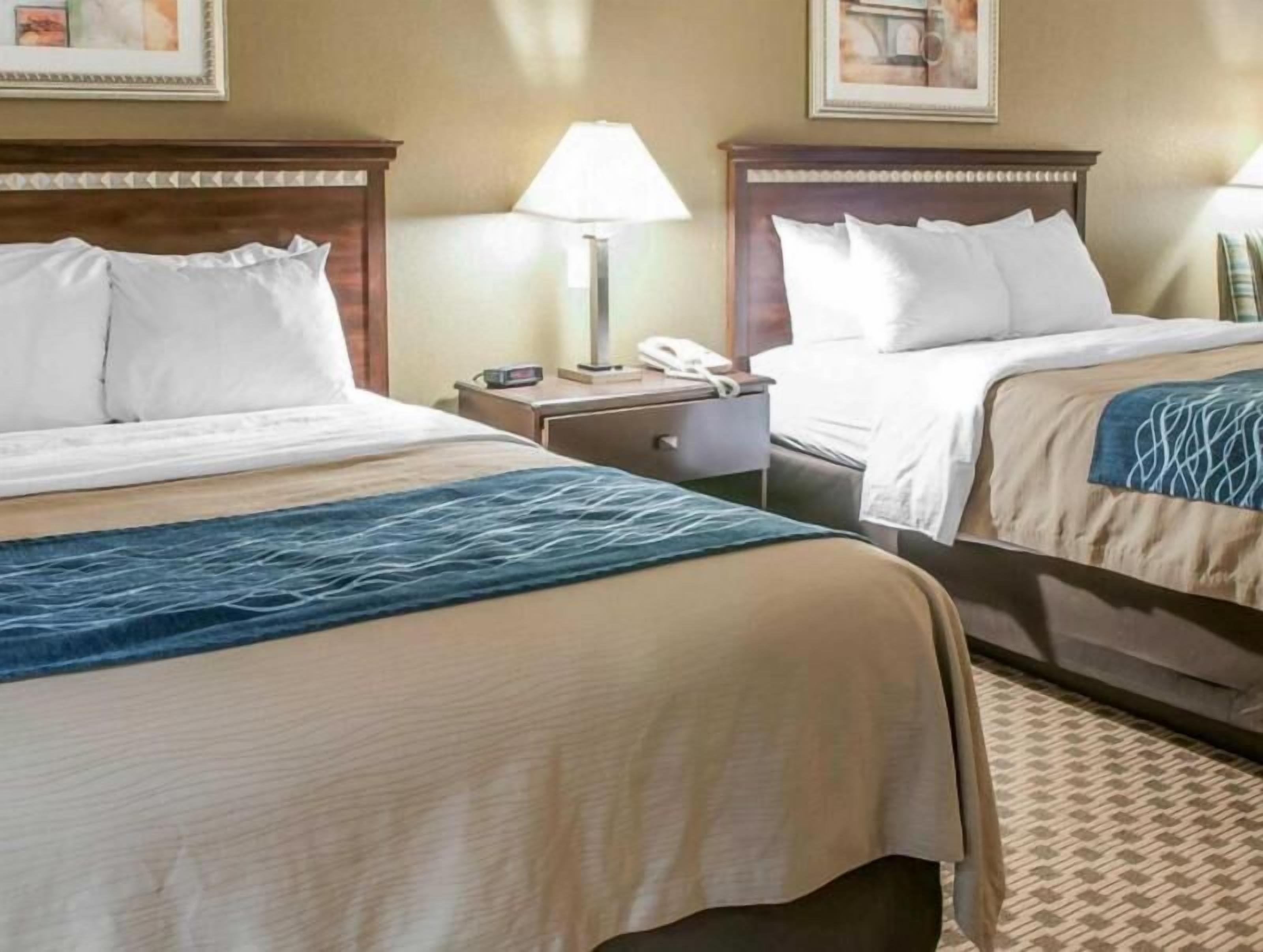 In-room safe, desk, soundproofing, iron/ironing board