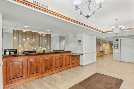 Lobby. Comfort Inn & Suites Glenwood Springs On The River