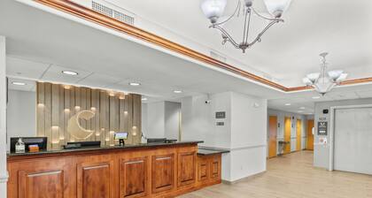 Comfort Inn & Suites Glenwood Springs On The River