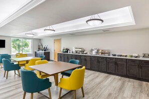 Dagelijks ontbijtbuffet inbegrepen