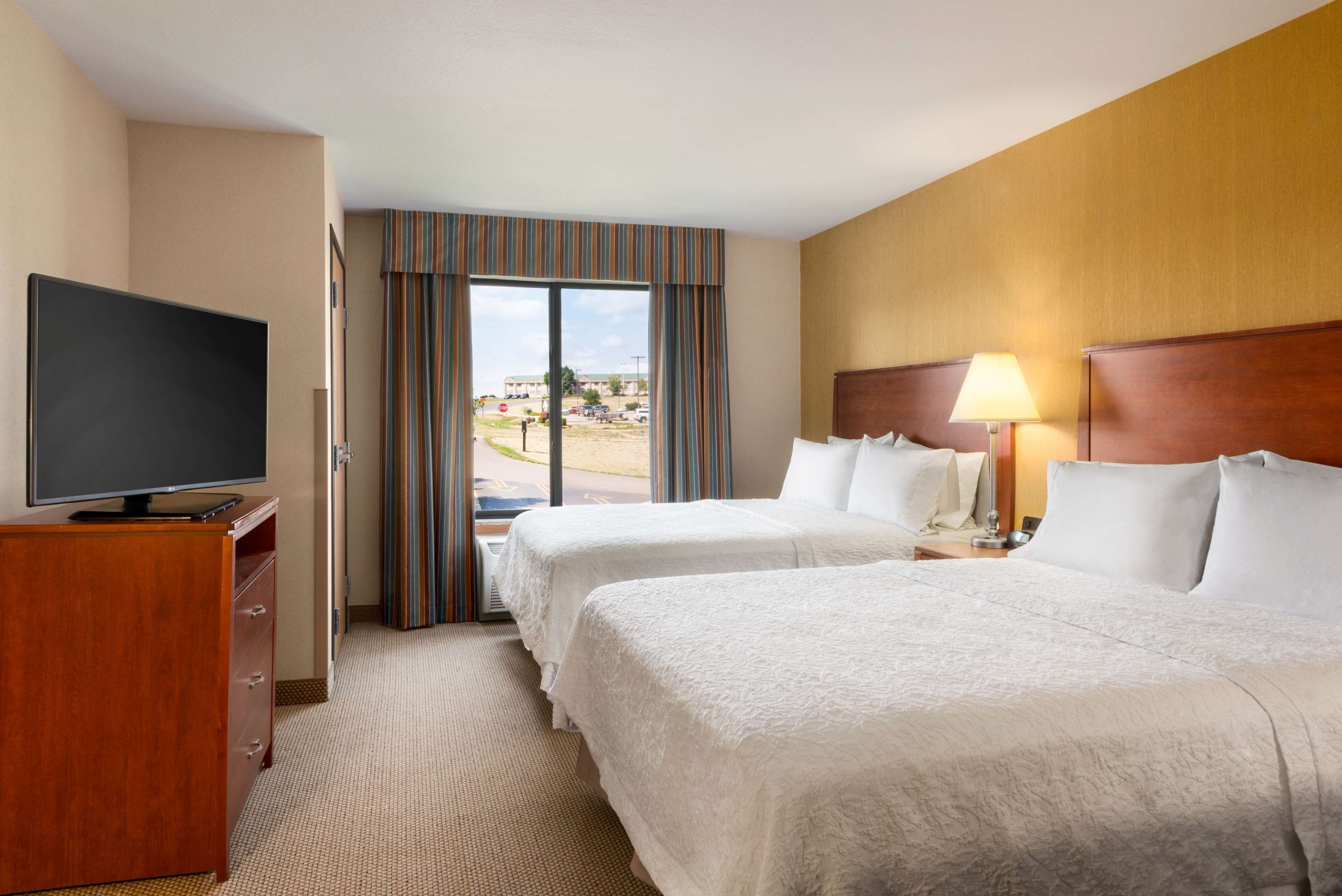 in-room safe, iron/ironing board, cots/infant beds, free wifi