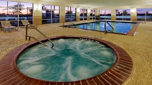 Indoor pool - Holiday Inn Express Hotel & Suites Cleburne by IHG (Cleburne)