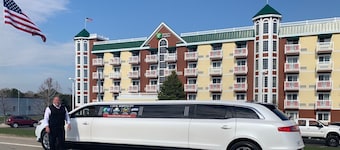 Holiday Inn Express & Suites Petoskey by IHG
