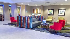 Exterior - Holiday Inn Express Hastings by IHG (Hastings)