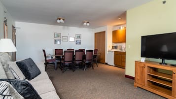 Luxury Suite, 1 Bedroom | Blackout curtains, iron/ironing board, free cots/infant beds