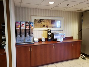 Free daily continental breakfast