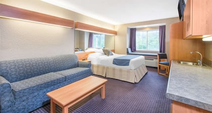 Microtel Inn & Suites by Wyndham Hazelton/Bruceton Mills