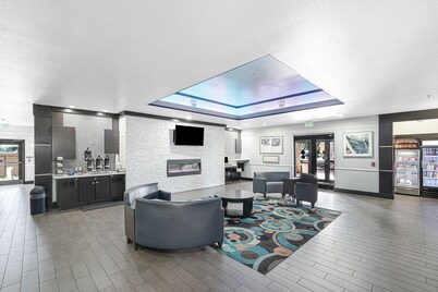 Sonesta Essential HOU Airport Road