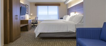 Holiday Inn Express & Suites North Bay by IHG
