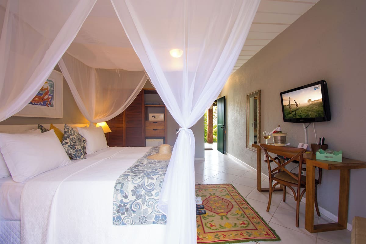 Premium bedding, minibar, in-room safe, individually decorated