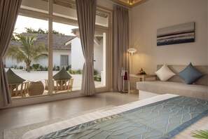 Beach Villa | Minibar, in-room safe, blackout curtains, free WiFi