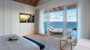 Sunset Water Villa | ビーチ / オーシャン ビュー